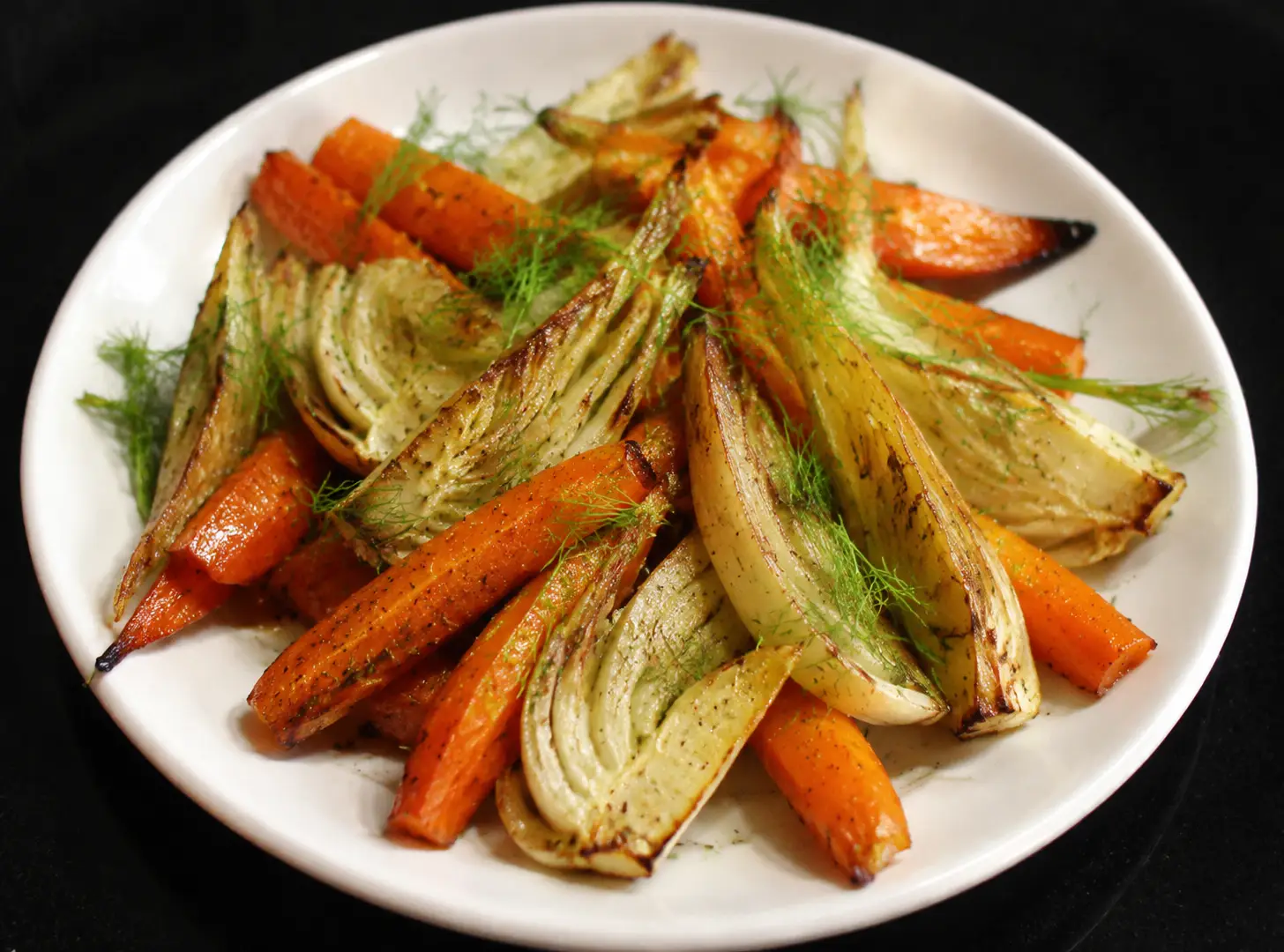 Roasted Fennel and Carrots Recipe: Easy, Crispy & Flavorful